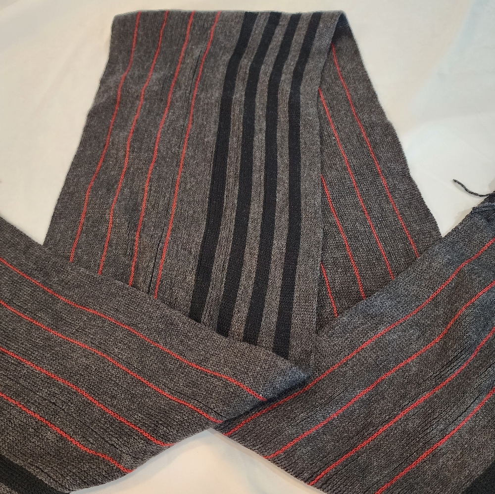 Apt 9 scarves new with tags.